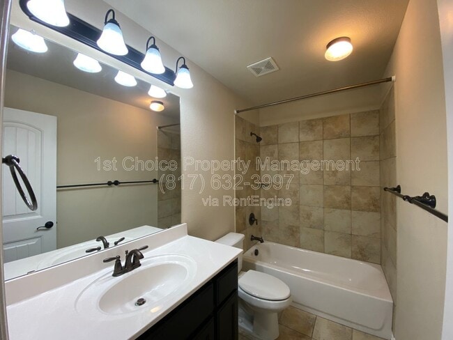 Building Photo - 7504 Innisbrook Ln