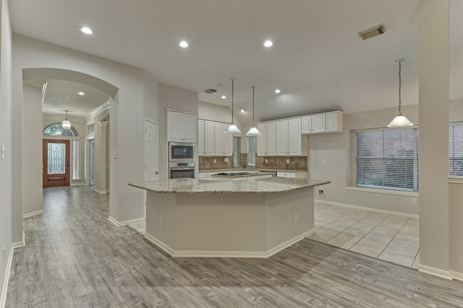 Building Photo - 51 S Crossed Birch Pl