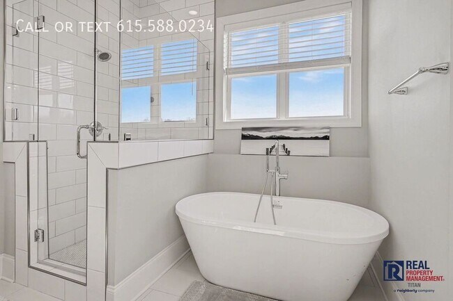 Building Photo - 273 Rich Cir