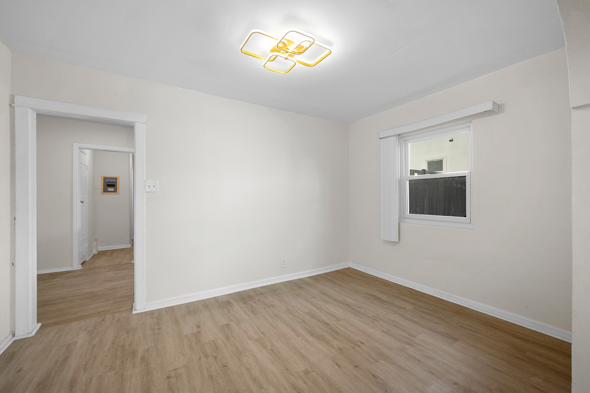 Building Photo - 325 Lafayette St