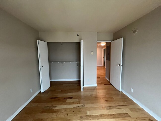 Building Photo - Beautiful Home In Arbor Place Tower