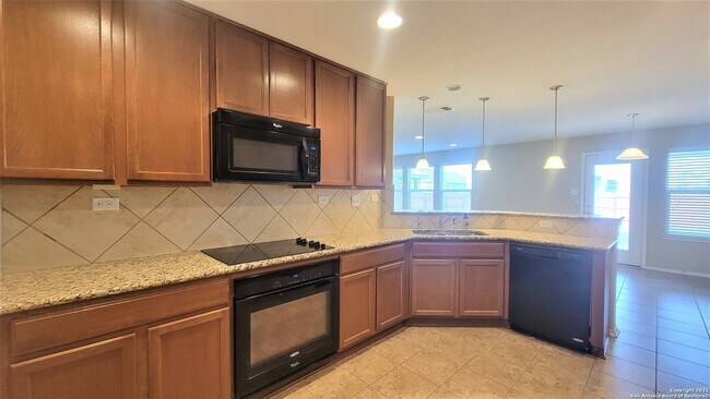 Building Photo - 2037 Brandywine Dr