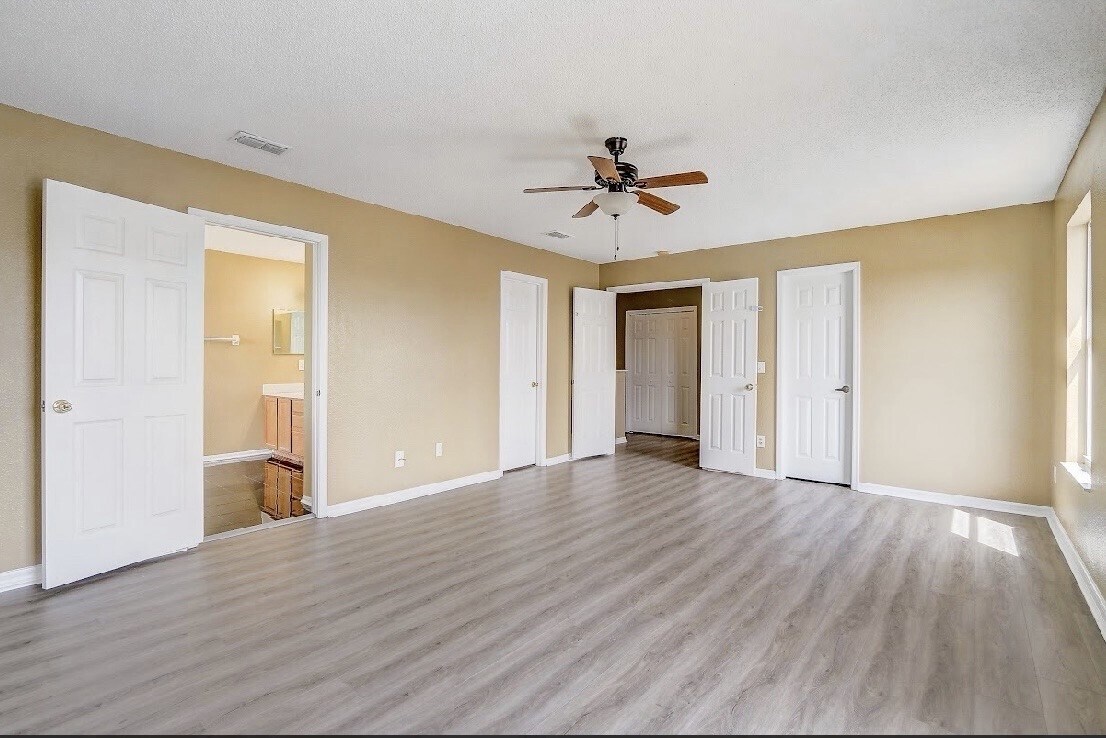 Building Photo - 112 Ivy Brook Ct