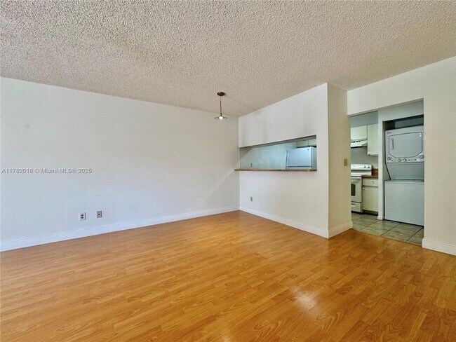 Building Photo - 1226 SW 113th Terrace