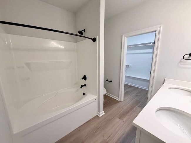 Building Photo - 4757 Sago Palm Cir