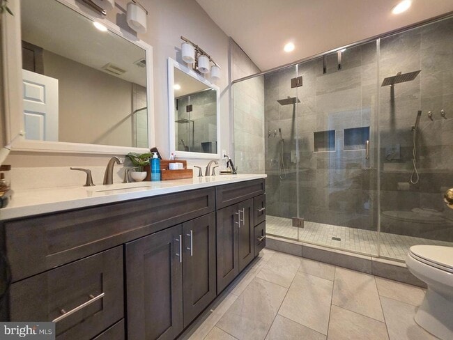 Building Photo - 5303 Arapaho Ln