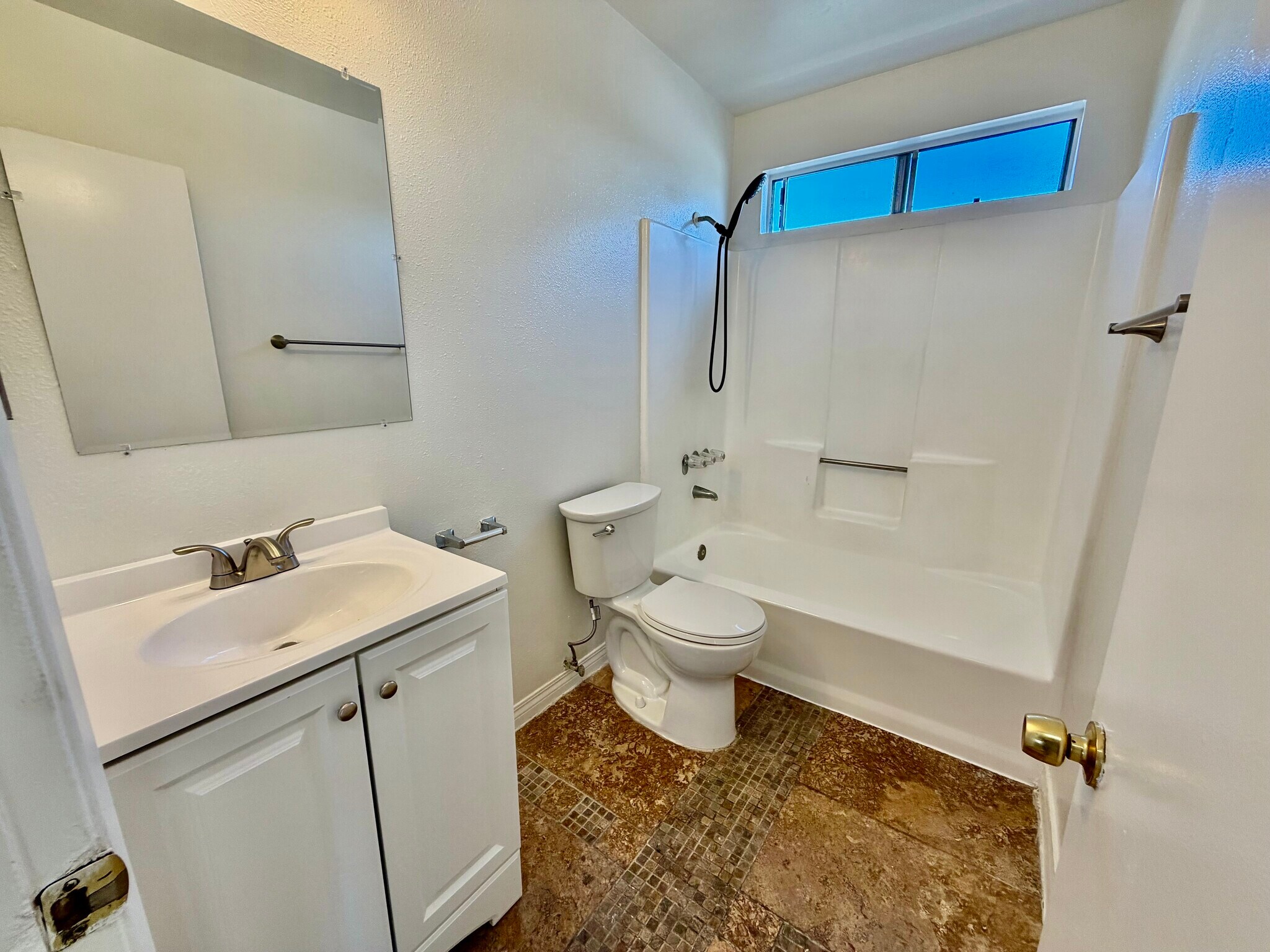 Building Photo - 4553 W 116th St