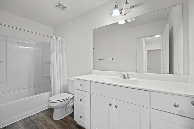 Building Photo - 305 Redfish Ln