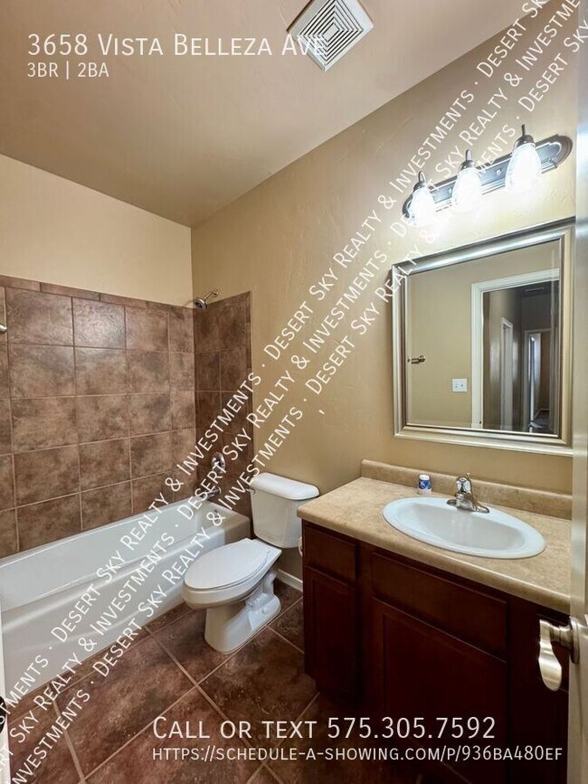 Building Photo - 3658 Vista Belleza Ave