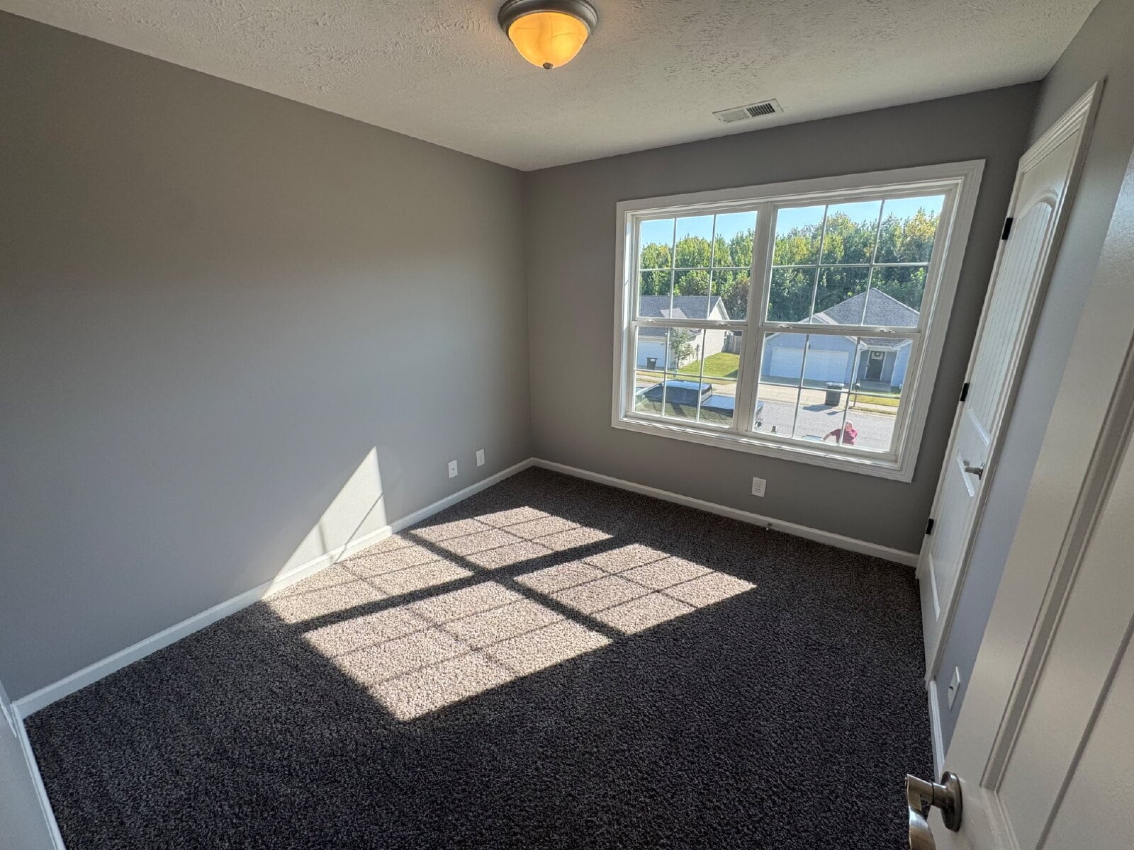 Building Photo - 1351 Freedom Dr