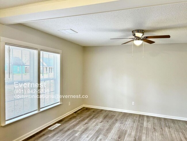 Building Photo - 3016 Dothan St