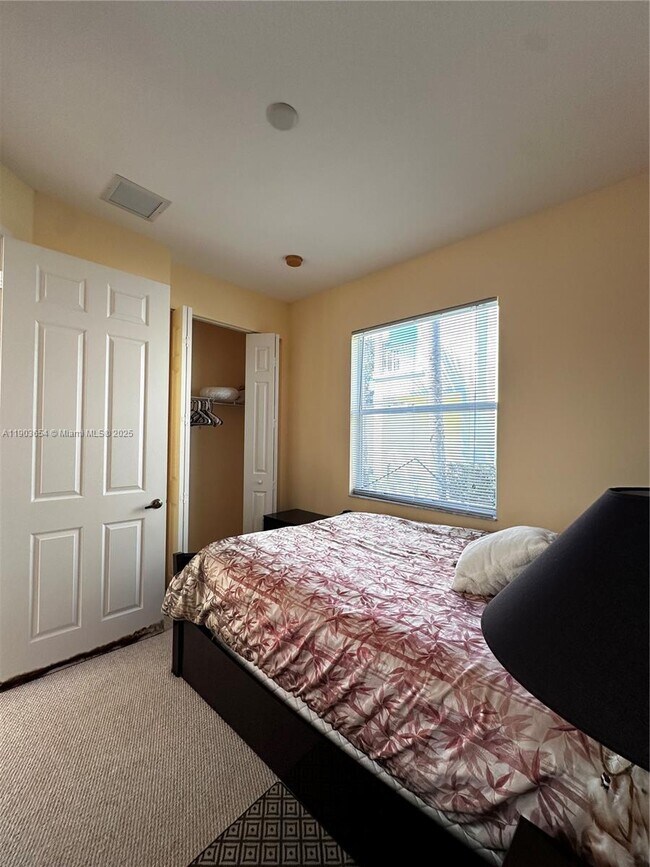 Building Photo - 606 Mariner Bay Blvd