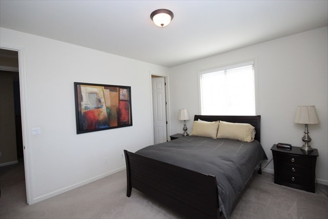 Building Photo - Gorgeous Home In the Desired Chesapeake Ne...