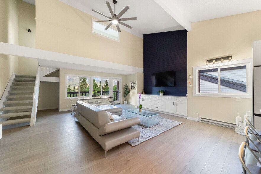 Building Photo - 3906 Silverheels Dr