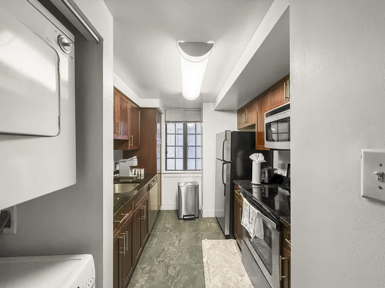 Building Photo - 111-23 N 15th St