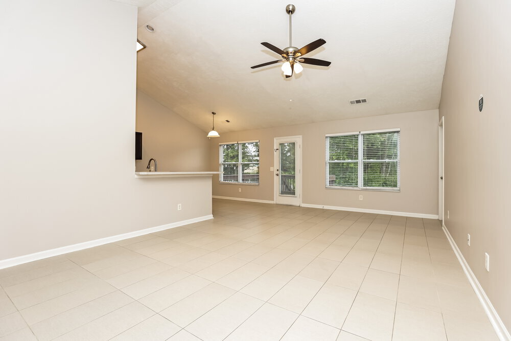 Building Photo - 1560 Rockglade Run