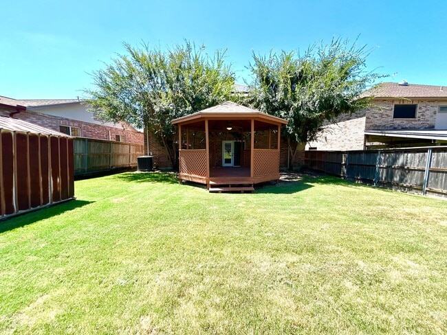 Building Photo - *MOVE IN SPECIAL* Energy-Efficient 4BR Home w/ Solar Panels, Loft & Backyard Oasis!