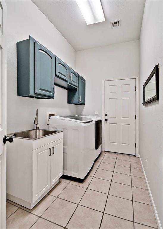 Building Photo - 69 Witherby Dr