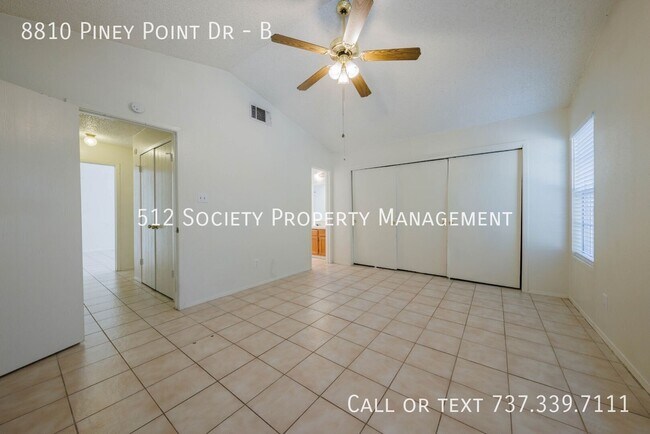 Building Photo - 8810 Piney Point Dr