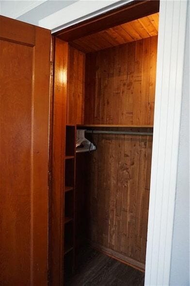 Building Photo - 177 W 5th St