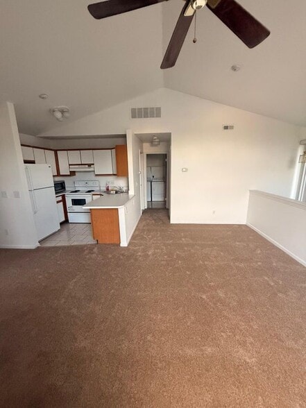 Building Photo - 42786 Lilley Pointe Dr
