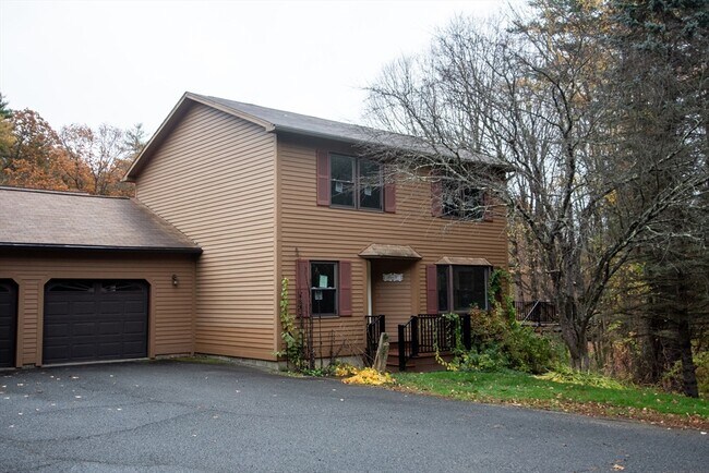 Building Photo - 2 Mountain Rd