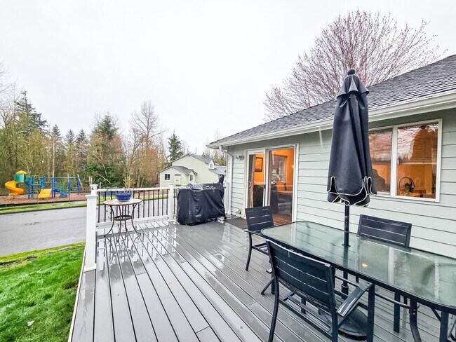 Building Photo - Gleneagle Rambler