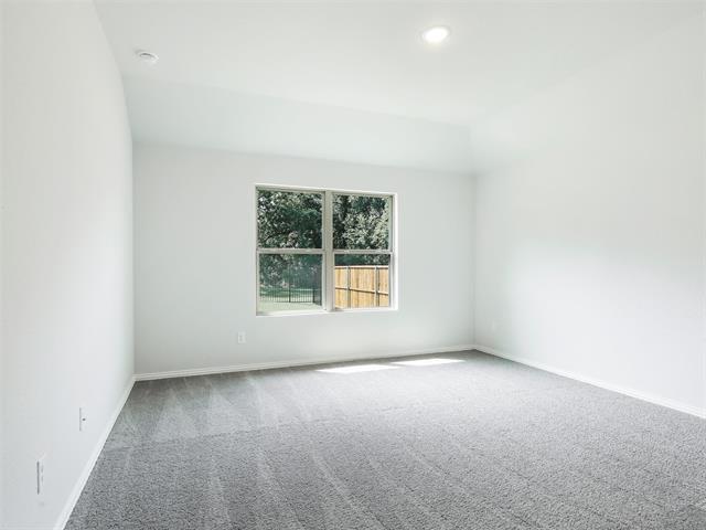 Building Photo - 1805 St James Pl Ln