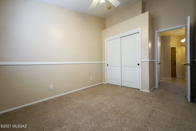 Building Photo - 10489 Bonpland Willow Dr