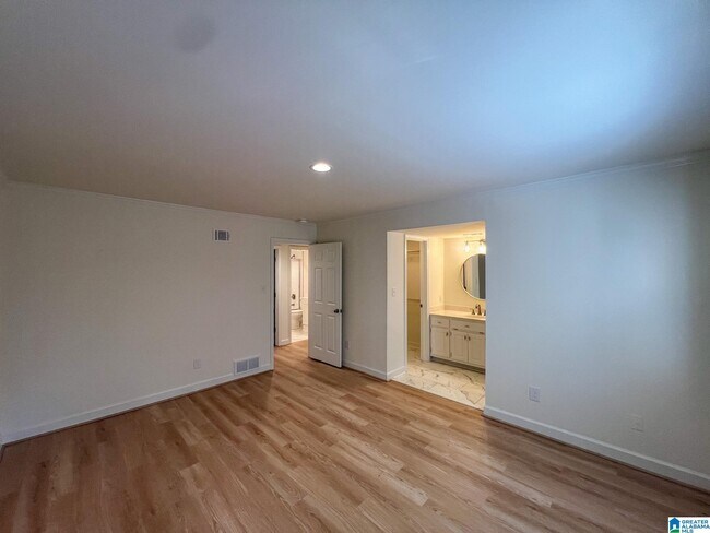 Building Photo - 157 Old Montgomery Hwy