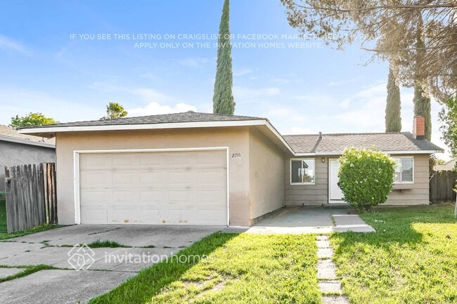 Building Photo - 2156 Cormorant Dr