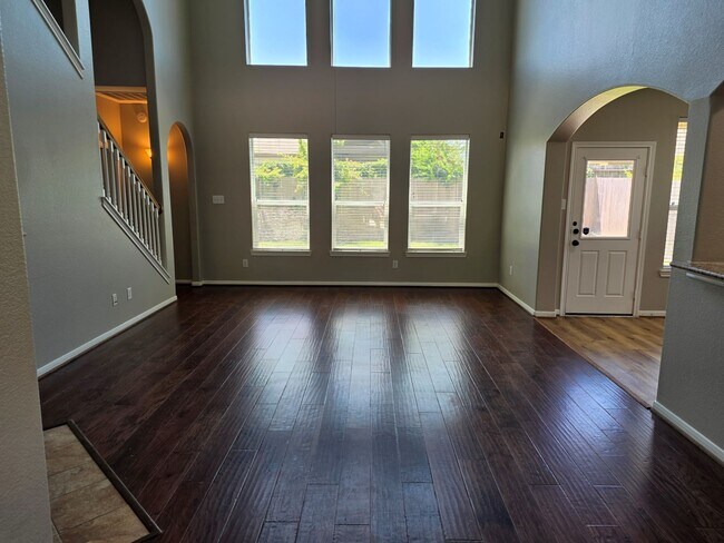 Building Photo - 20676 Oakhurst Meadows Dr