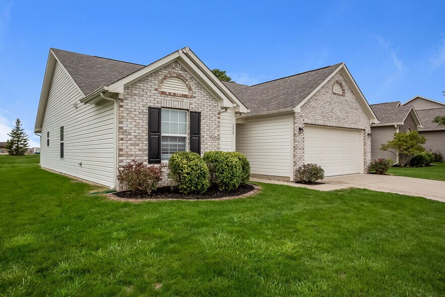 Building Photo - 152 Heartwood Hill