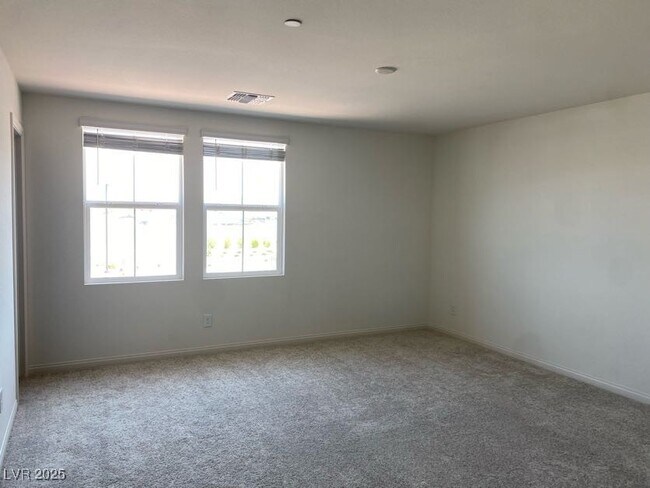 Building Photo - 2757 Abrantes Pl