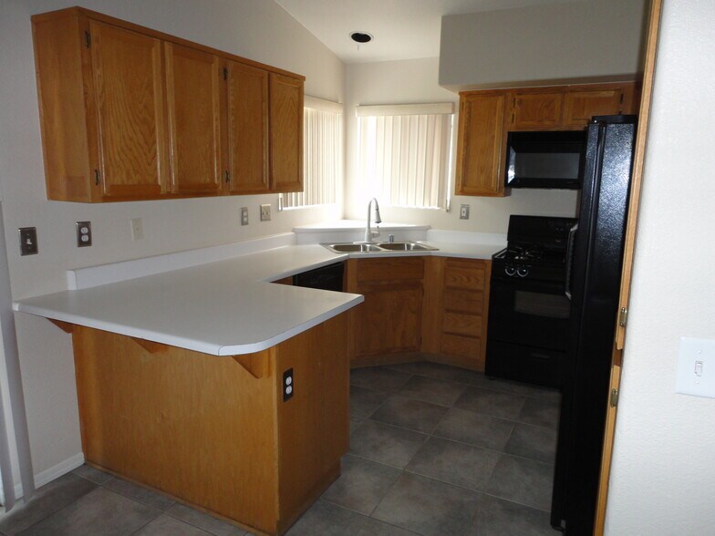 Building Photo - 6712 Rio Sands Ct