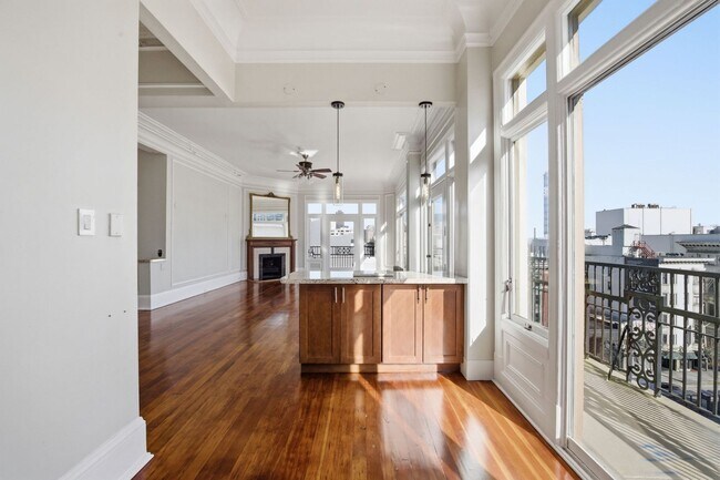 Building Photo - 1405 Van Ness Ave