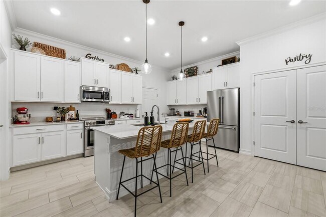 Building Photo - 7410 S Faul St