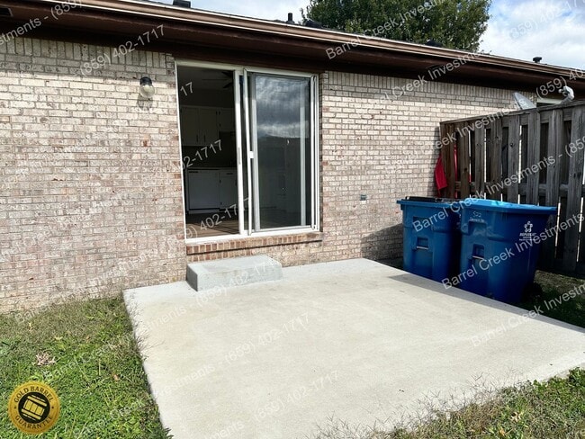 Building Photo - 520 Denmark Drive