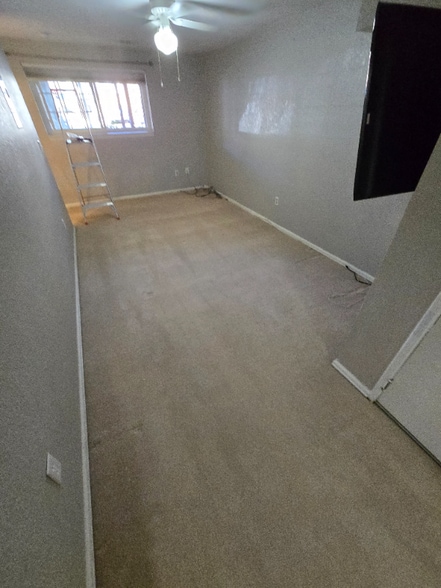 Building Photo - 1885 S Quebec Way