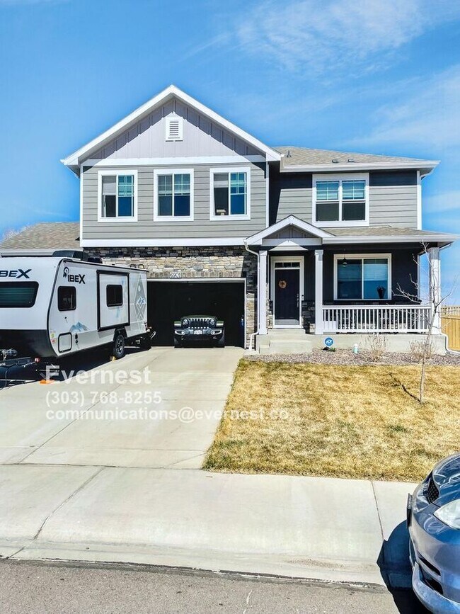 Primary Photo - Spacious 4-Bedroom Home with Modern Comfor...