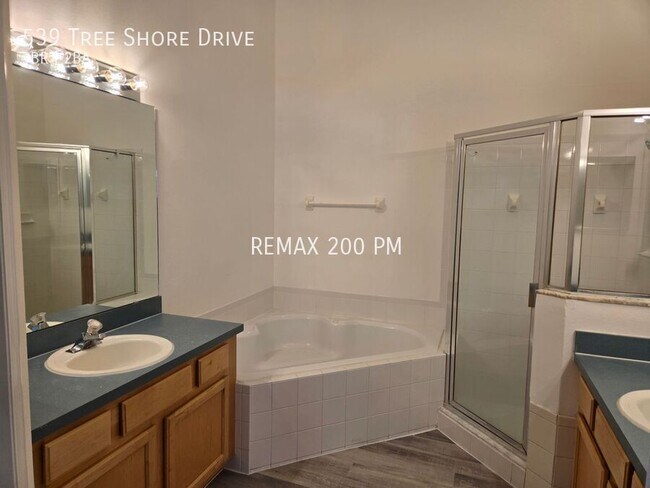 Building Photo - 539 Tree Shore Dr