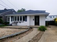 Building Photo - 456 Lincoln Blvd