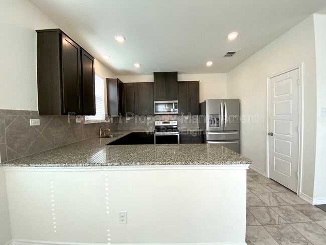 Building Photo - 9803 Boxer Creek