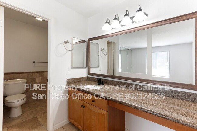 Building Photo - 6666 Beadnell Way