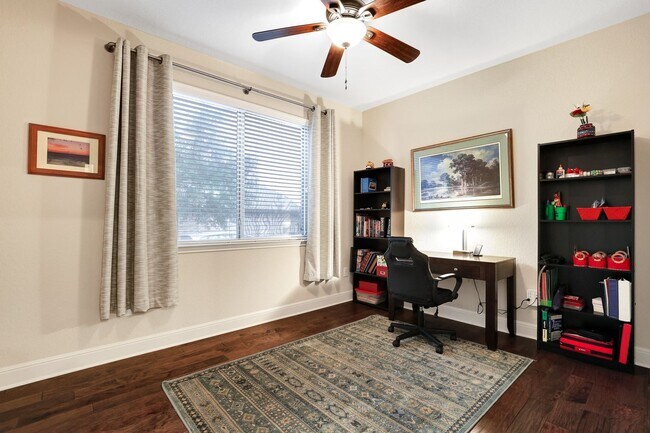 Building Photo - 28565 Willis Ranch