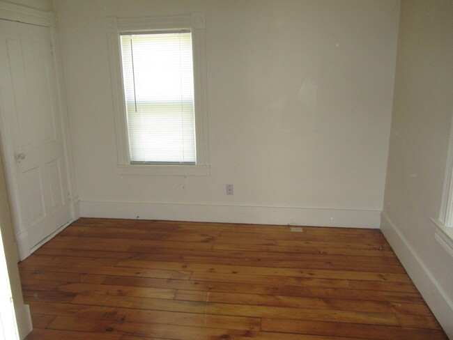 Building Photo - SUBLEASE OPPORTUNITY: looking for 1 sublet...