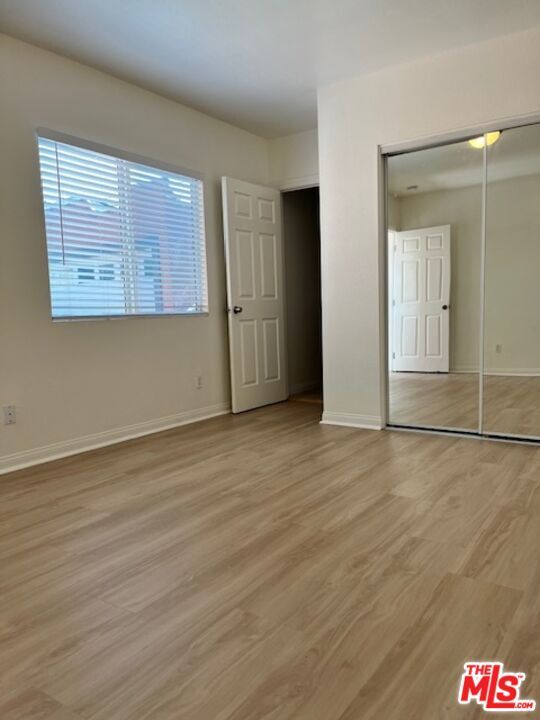 Building Photo - 5851 7th Ave