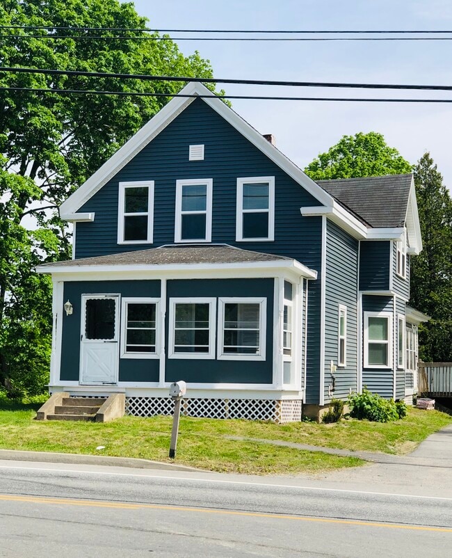 5 Bed 2 Bath House - 930 Stillwater Ave