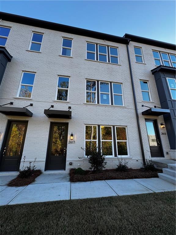 Building Photo - 2617 Camphor Xing