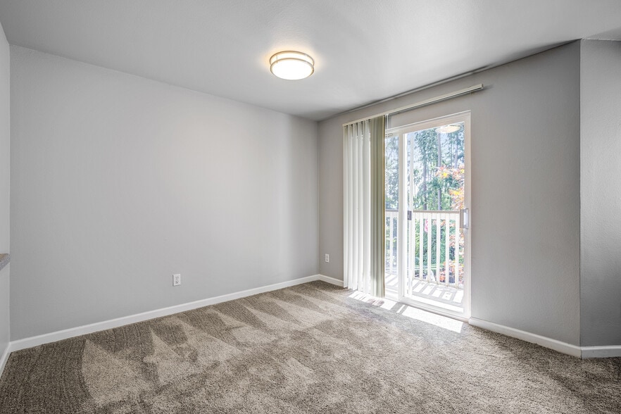 Building Photo - ReNew Waterview